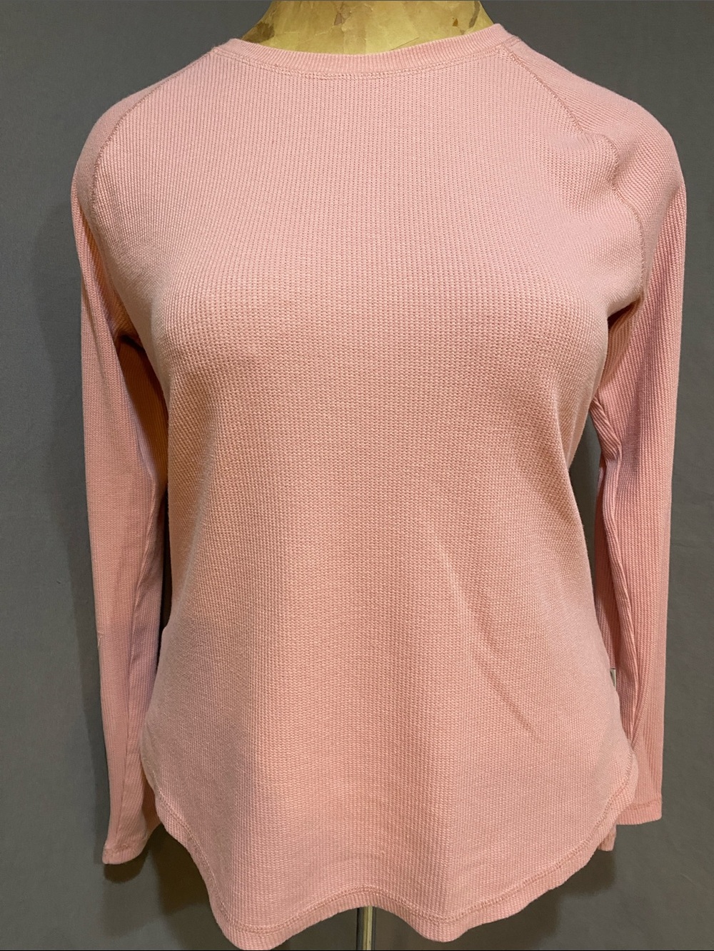 Eddie Bauer Women's Pink Long-Sleeve Thermal Top Large